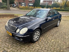 Mercedes-Benz E-klasse - 320 Avantgarde AUT / CLIMA / CRUISE