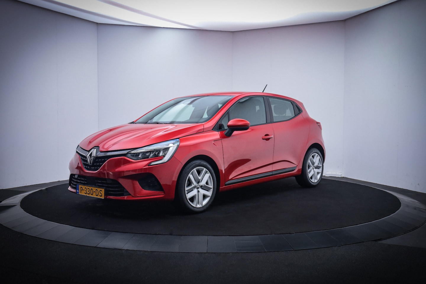 Renault Clio - 1.0TCe Zen LED/CARPLAY/NAVI/AIRCO/DAB/CRUISE/PDC/LANE ASSIST - AutoWereld.nl