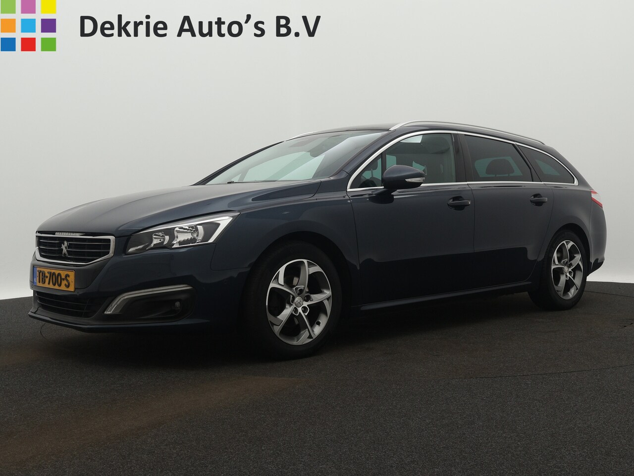 Peugeot 508 SW - 1.6 HDi Automaat 120PK Blue Lease Executive / Panoramadak / Trekhaak / Navigatie / Pdc.V+A - AutoWereld.nl