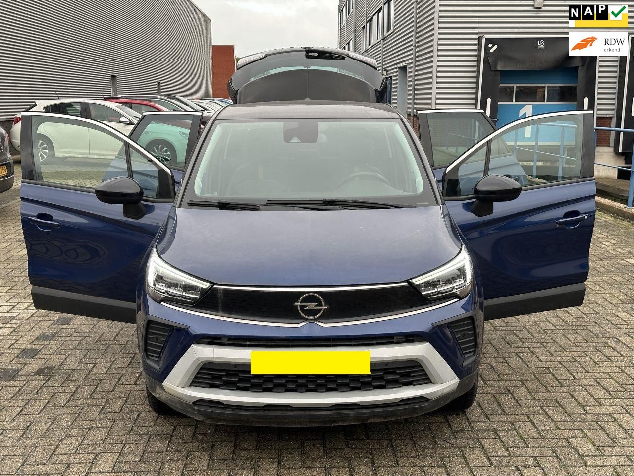 Opel Crossland - 1.2 TURBO X INNOVATION/LED/CAMERA/FULL ASSIST - AutoWereld.nl