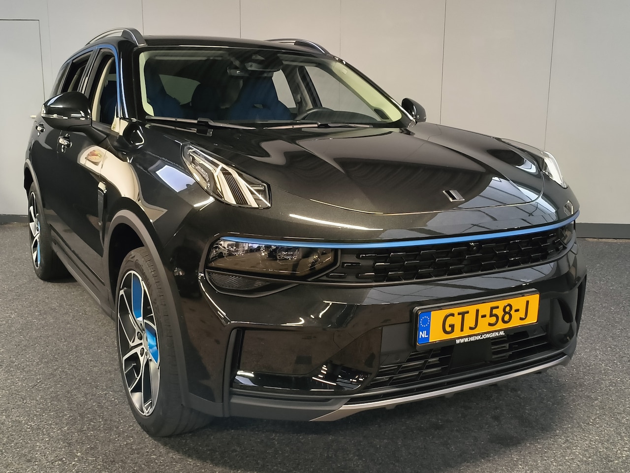 Lynk & Co 01 - 1.5 PHEV 6,6 kW *360° Camera* Pano/dak Apple/Carplay Adaptive/Cruise Rijklaar + 12 maanden - AutoWereld.nl