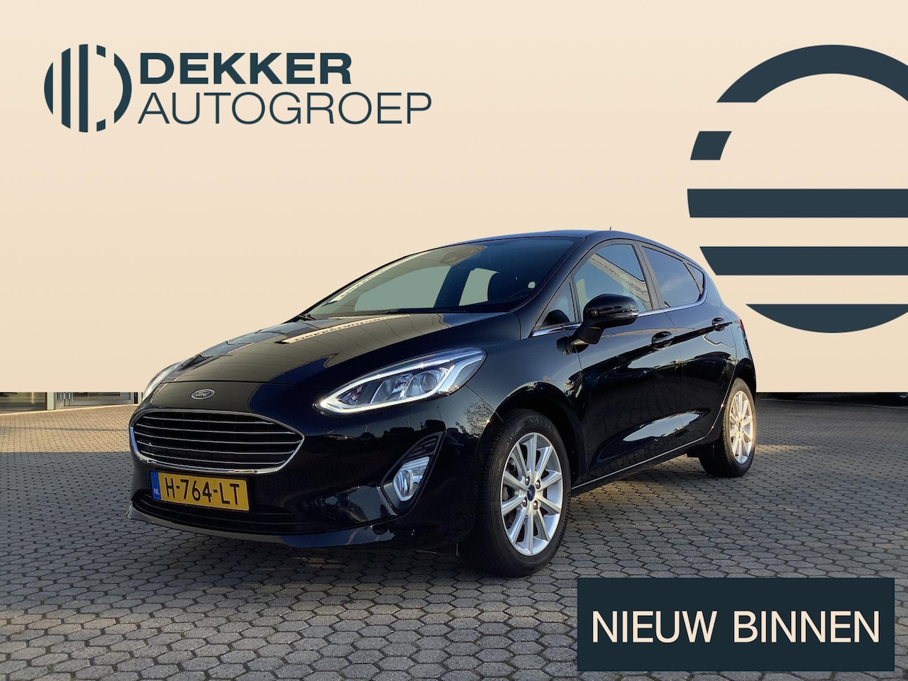 Ford Fiesta - 1.0 EcoBoost Titanium AUTOMAAT met trekhaak - AutoWereld.nl