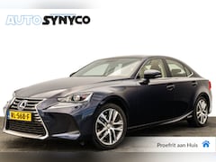 Lexus IS - 300h Hybrid Business Line | Xenon | 17 inch | Sportstoelen | PDC | Camera