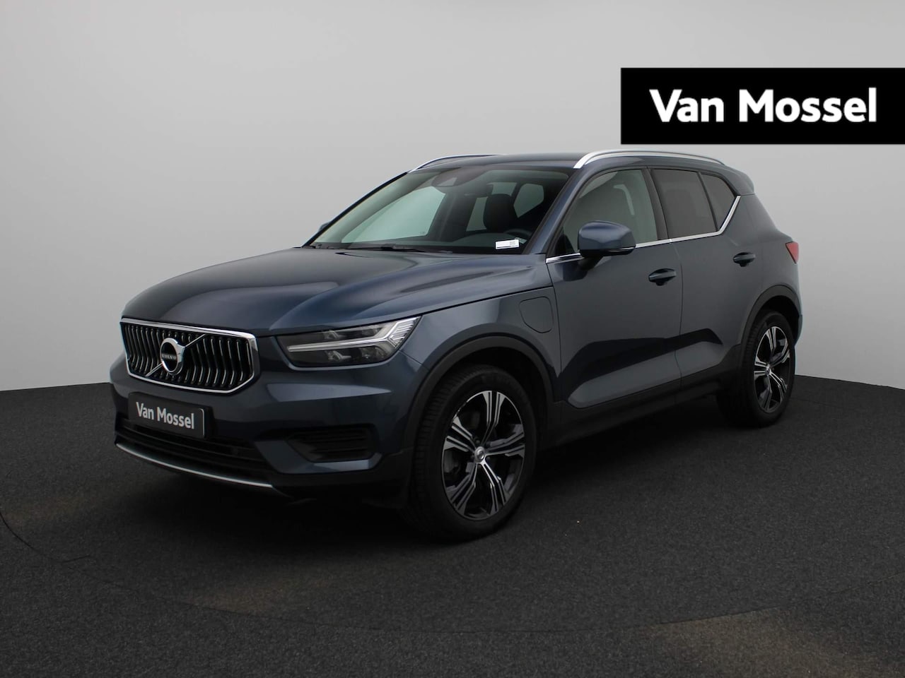 Volvo XC40 - 1.5 T5 PHEV Inscription | Leder | Harman / Kardon Audio | Adaptieve Cruise | Camera | Led- - AutoWereld.nl