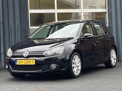 Volkswagen Golf - 1.4 TSI Highline Leder Navi Cruise Dealer onderhouden