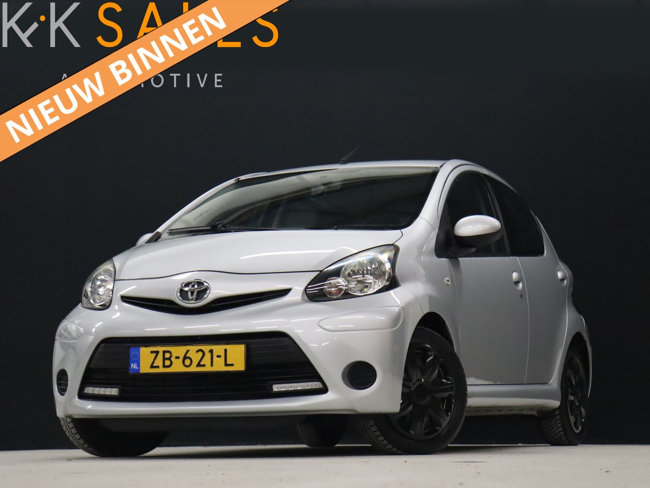 Toyota Aygo - 1.0 VVT-i Comfort 5 DEURS [AIRCO, RADIO, ELECTRISCHE RAMEN, STUURBEKRACHTIGING, NIEUWSTAAT - AutoWereld.nl