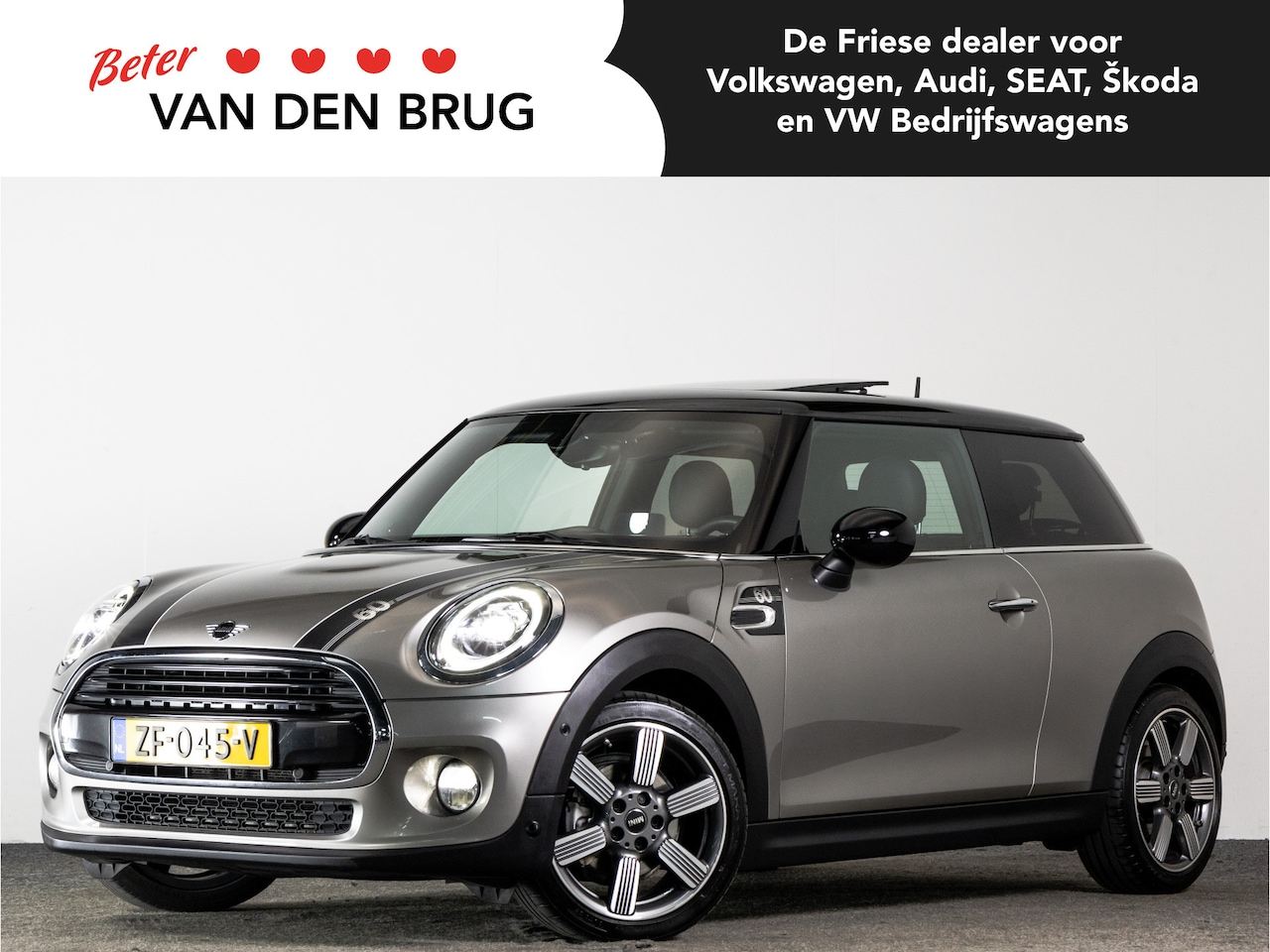 MINI Paceman - AUTOMAAT 1.5 136 PK Cooper 60 Years Edition | LED | Panoramadak | Head-Up | Stoelverwarmin - AutoWereld.nl