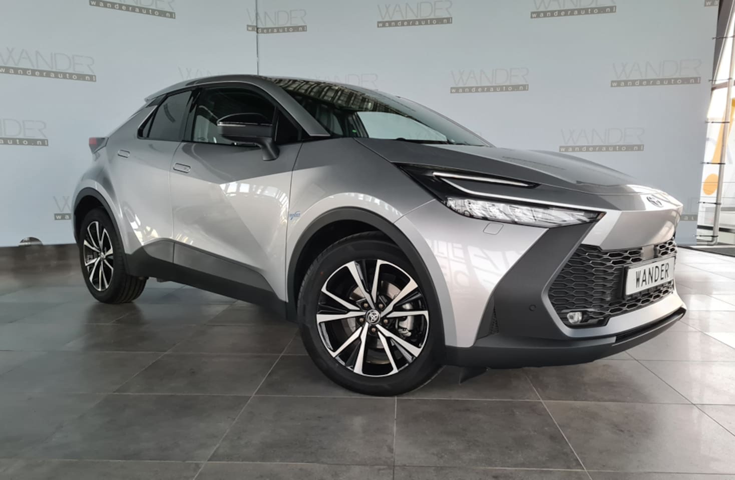 Toyota C-HR - CHR First Edition Hybride - AutoWereld.nl