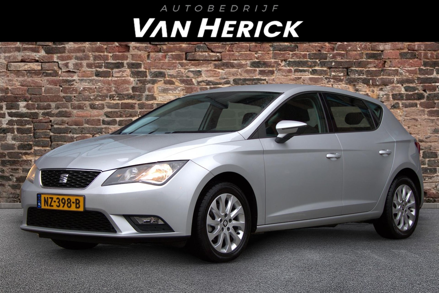 Seat Leon - 1.2 TSI Style | Cruise | Clima | LM velgen - AutoWereld.nl