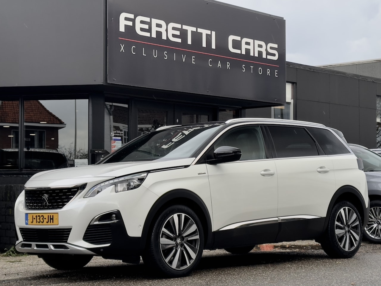 Peugeot 5008 - 1.2 AUT8 GT-LINE AVANTAGE 101D.KM PANODAK 7 PERS LEDER NAVI CAMERA DIGI-DASH CARPLAY LED 1 - AutoWereld.nl