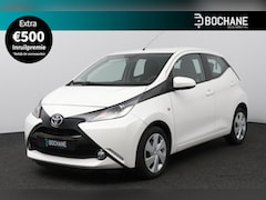 Toyota Aygo - 1.0 VVT-i x-play |Automaat| Camera| Navigatie| Airco