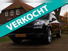 Porsche Cayenne - 3.0 S E-Hybrid Aut. | Lederen Dashboard | Bose | Stoelverwarming | Alcantara Hemel | Dodeh