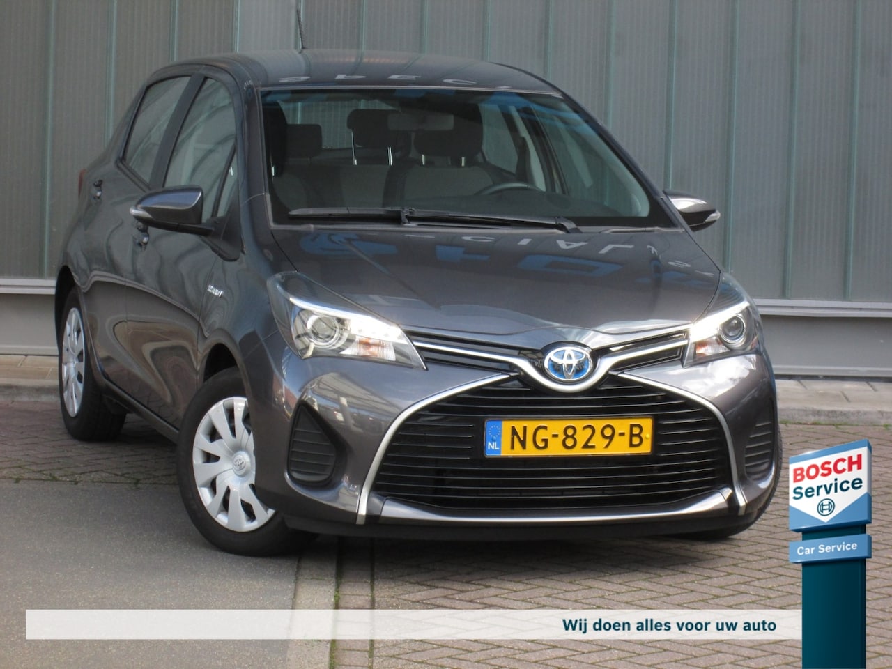 Toyota Yaris - 1.5 Full Hybrid 100pk 5D Aut Aspiration - AutoWereld.nl