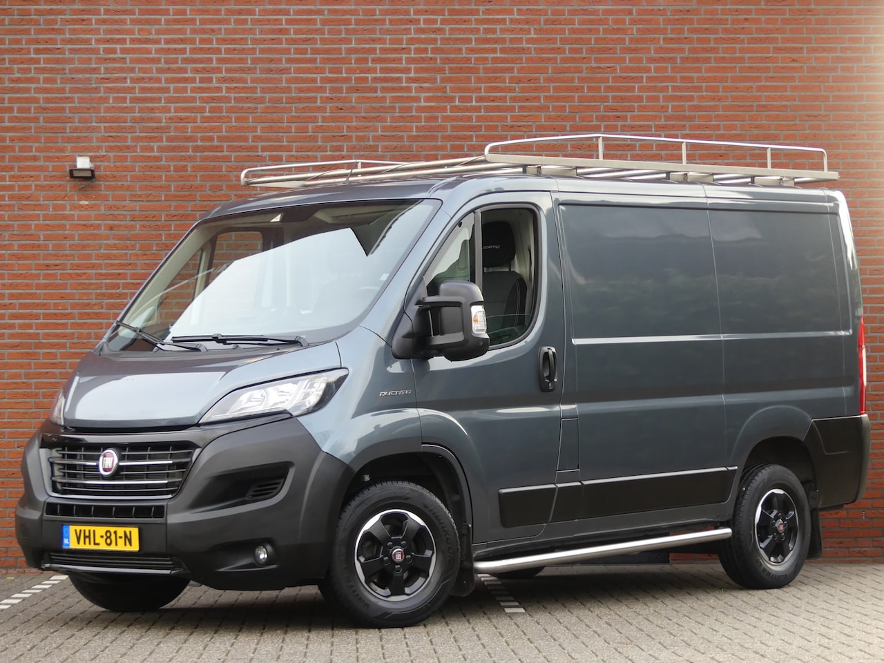 Fiat Ducato - 30 2.3 MultiJet L1H1 140PK Camera/Trekhaak/Navigatie - AutoWereld.nl