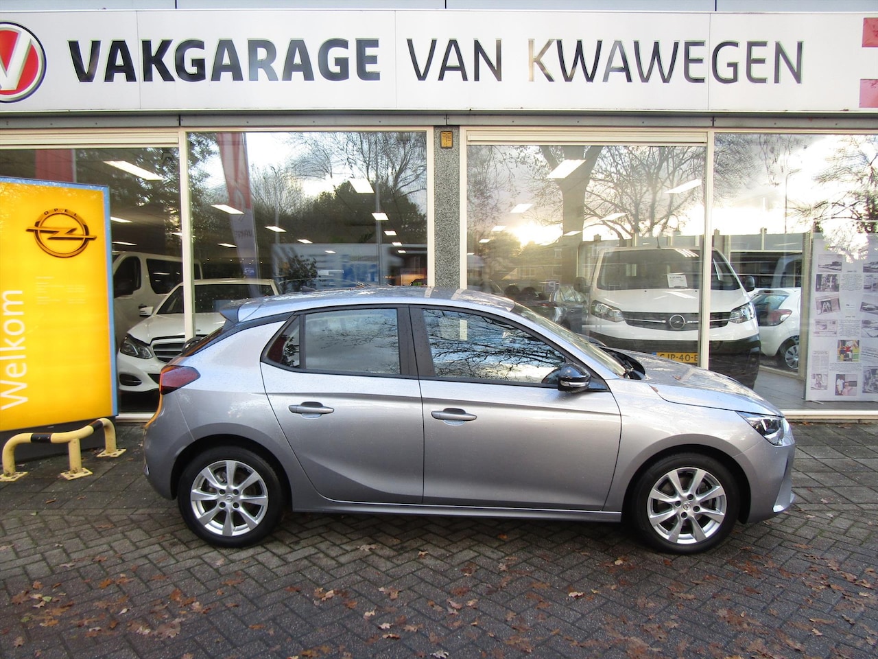 Opel Corsa - 1.2 TURBO 100 PK 6 BAK L.M. VELGEN - AutoWereld.nl