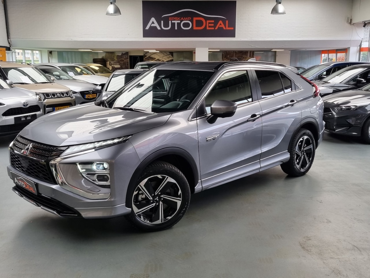 Mitsubishi Eclipse Cross - 2.4 PHEV Executive 2.4 PHEV Executive - AutoWereld.nl