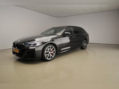 BMW 5-serie Touring - 530e | M-Sportpakket | Laserlicht | Leder | HUD | Schuifdak | Trekhaak | DAB | Harman-kard