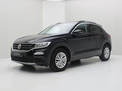 Volkswagen T-Roc - 1.5 TSI 150pk 6-bak Style Business [ PANO+CARPLAY+ELEKTR.KLEP+CAMERA+PDC ]