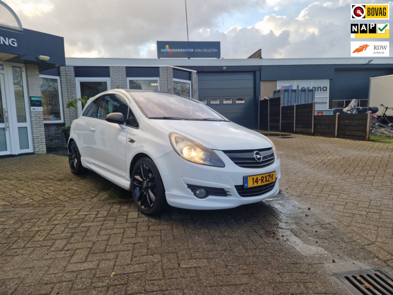 Opel Corsa - 1.4-16V Enjoy 1.4-16V Enjoy - AutoWereld.nl