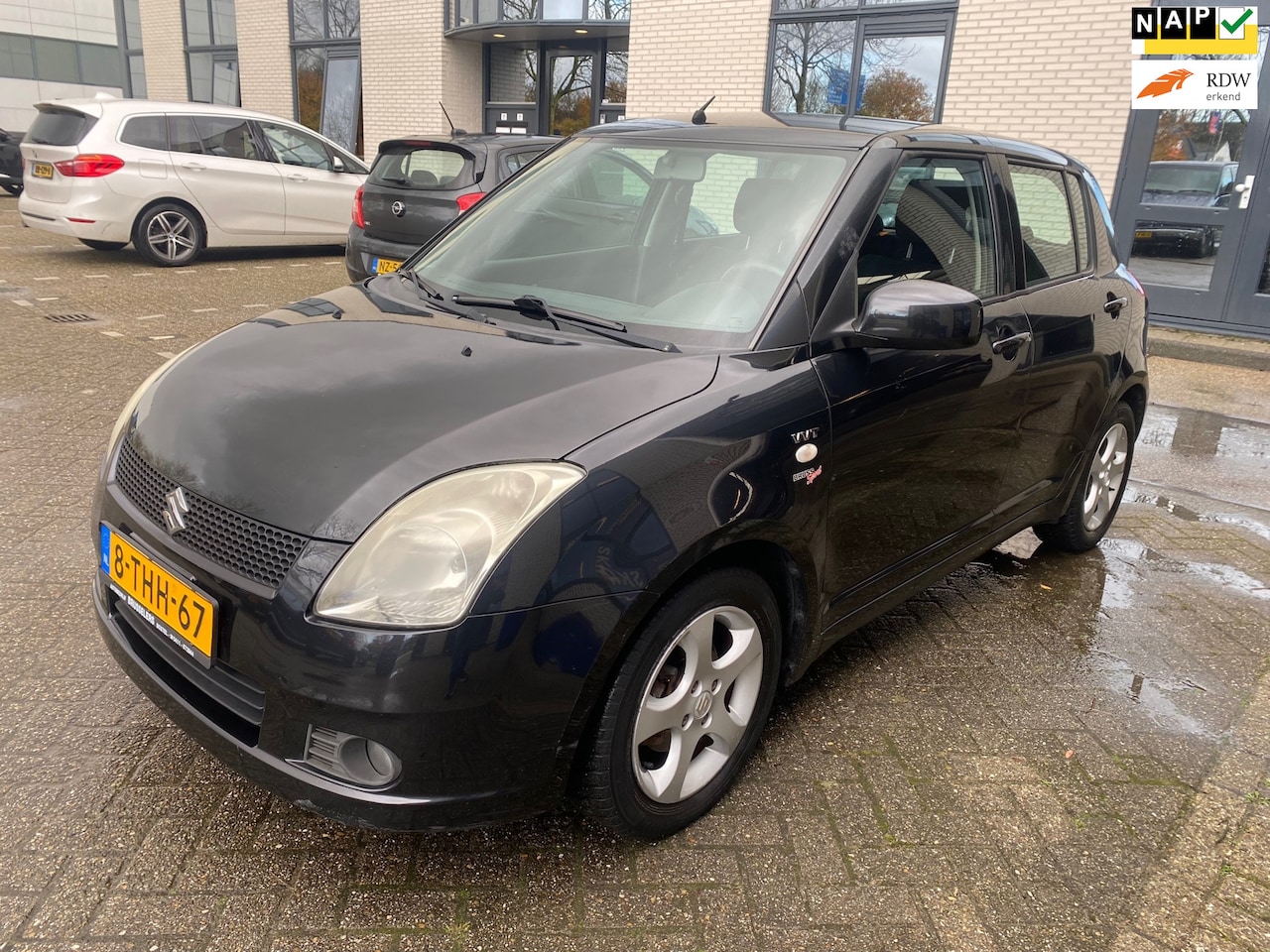 Suzuki Swift - 1.5 GLS / APK / AIRCO / 5DRS / 1.5 MOTOR / GOED ONDERHOUDEN / NETTE AUTO!!! - AutoWereld.nl