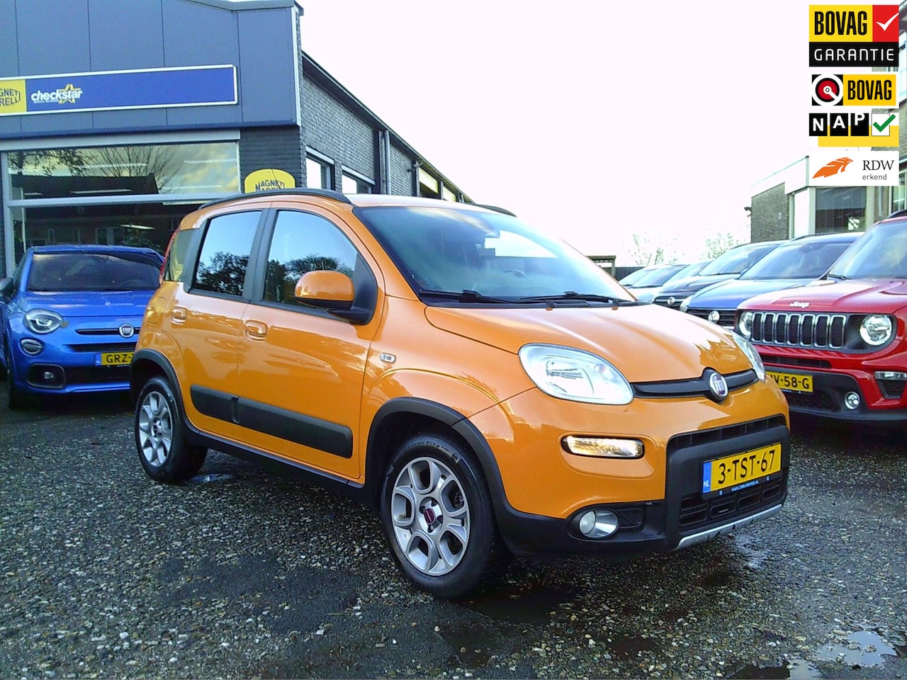 Fiat Panda - 0.9 TwinAir CNG Trekking / Rijklaarprijs - AutoWereld.nl