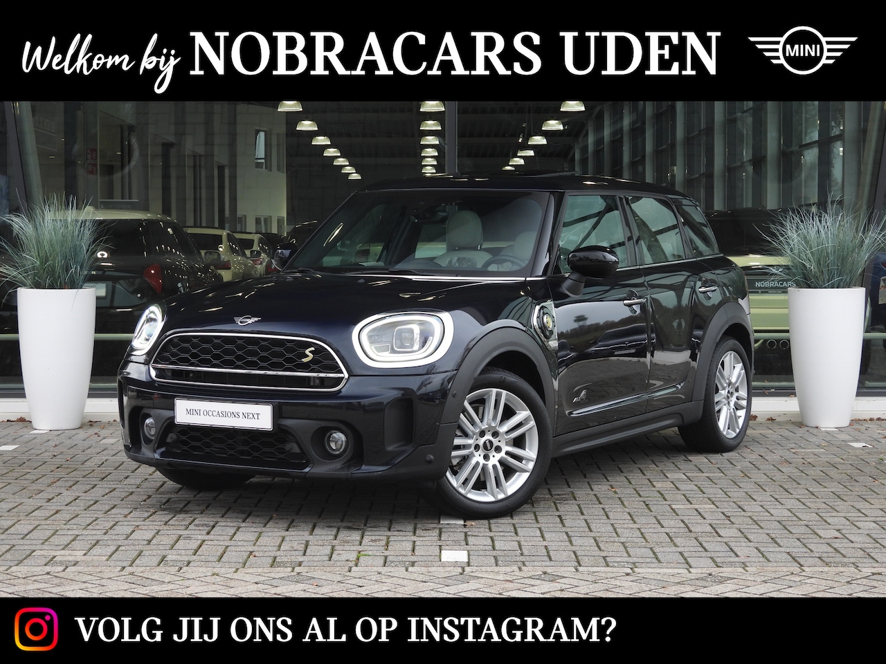 MINI Countryman - Cooper SE ALL4 Automaat / Panoramadak / Achteruitrijcamera / LED / Apple CarPlay / Comfort - AutoWereld.nl