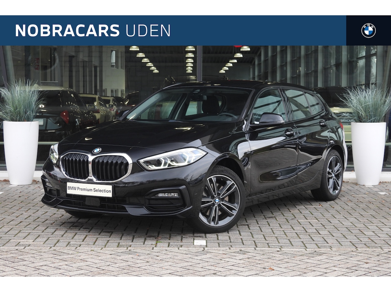 BMW 1-serie - 118i Executive Sport Line Automaat / Sportstoelen / LED / Live Cockpit Professional / Crui - AutoWereld.nl