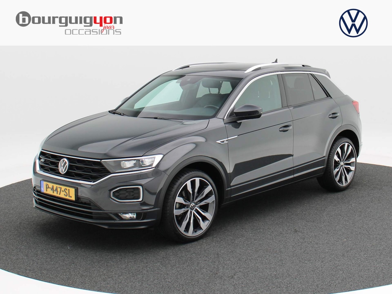 Volkswagen T-Roc - 1.5 TSi Sport Business R | Trekhaak | LED | Panorama | Carplay | Stoel Verw. | Elek. Achte - AutoWereld.nl