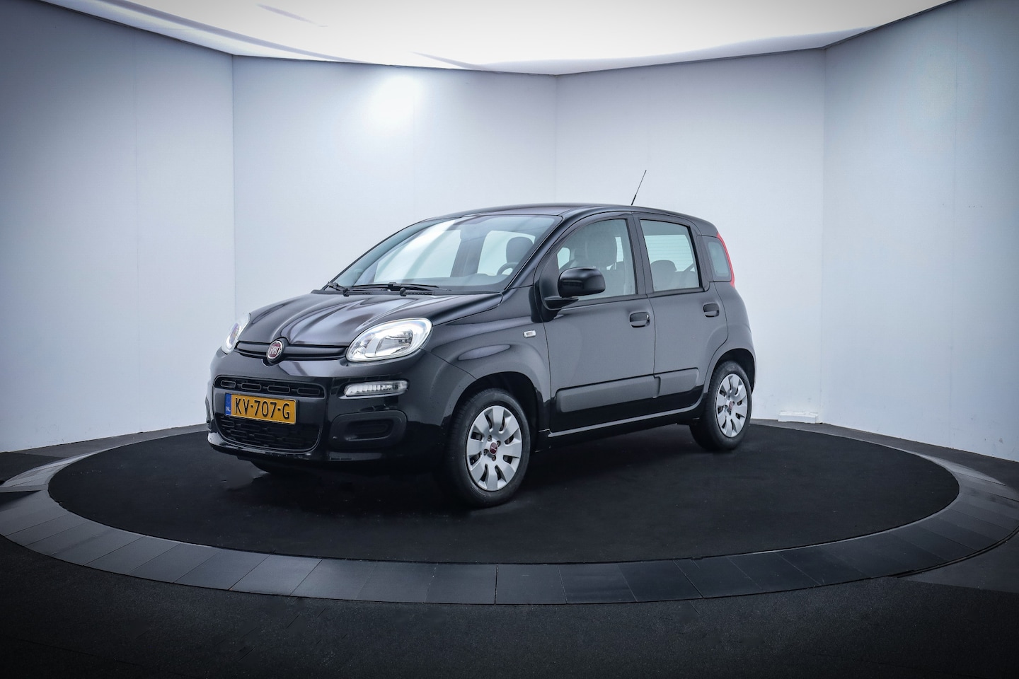 Fiat Panda - 1.2 Edizione Cool 1e EIG! 13K KM NAP! AIRCO/CENTRALE VERGR/CITY STEERING - AutoWereld.nl