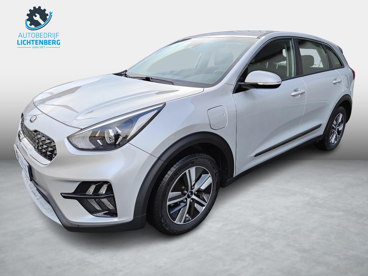 Kia Niro - 1.6 GDi PHEV Edition Plug-in / Radar cruise / Achteruitrijcamera - AutoWereld.nl