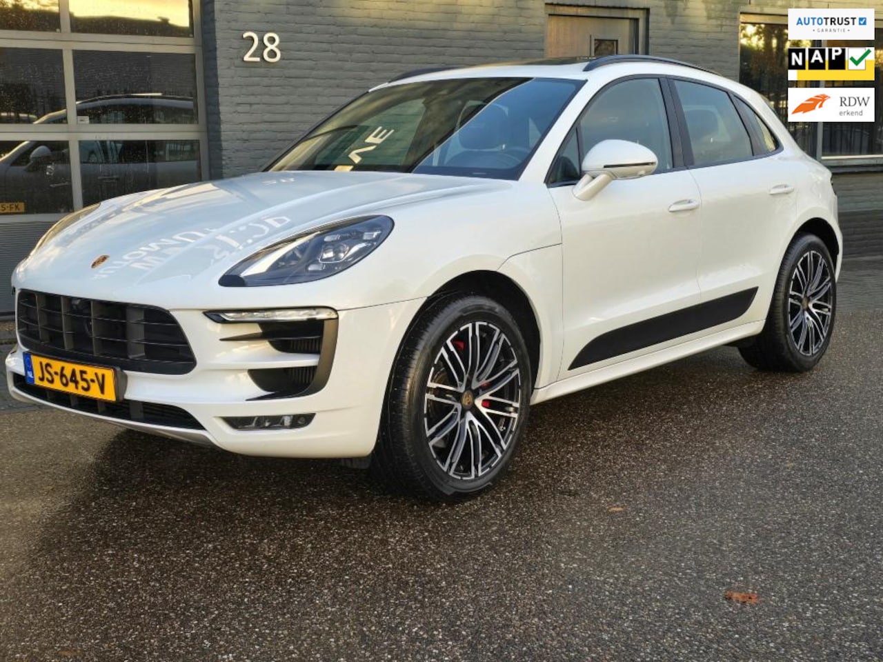 Porsche Macan - 3.0 GTS NEDERLANDSE AUTO ZEER VEEL EXTRA"S - AutoWereld.nl