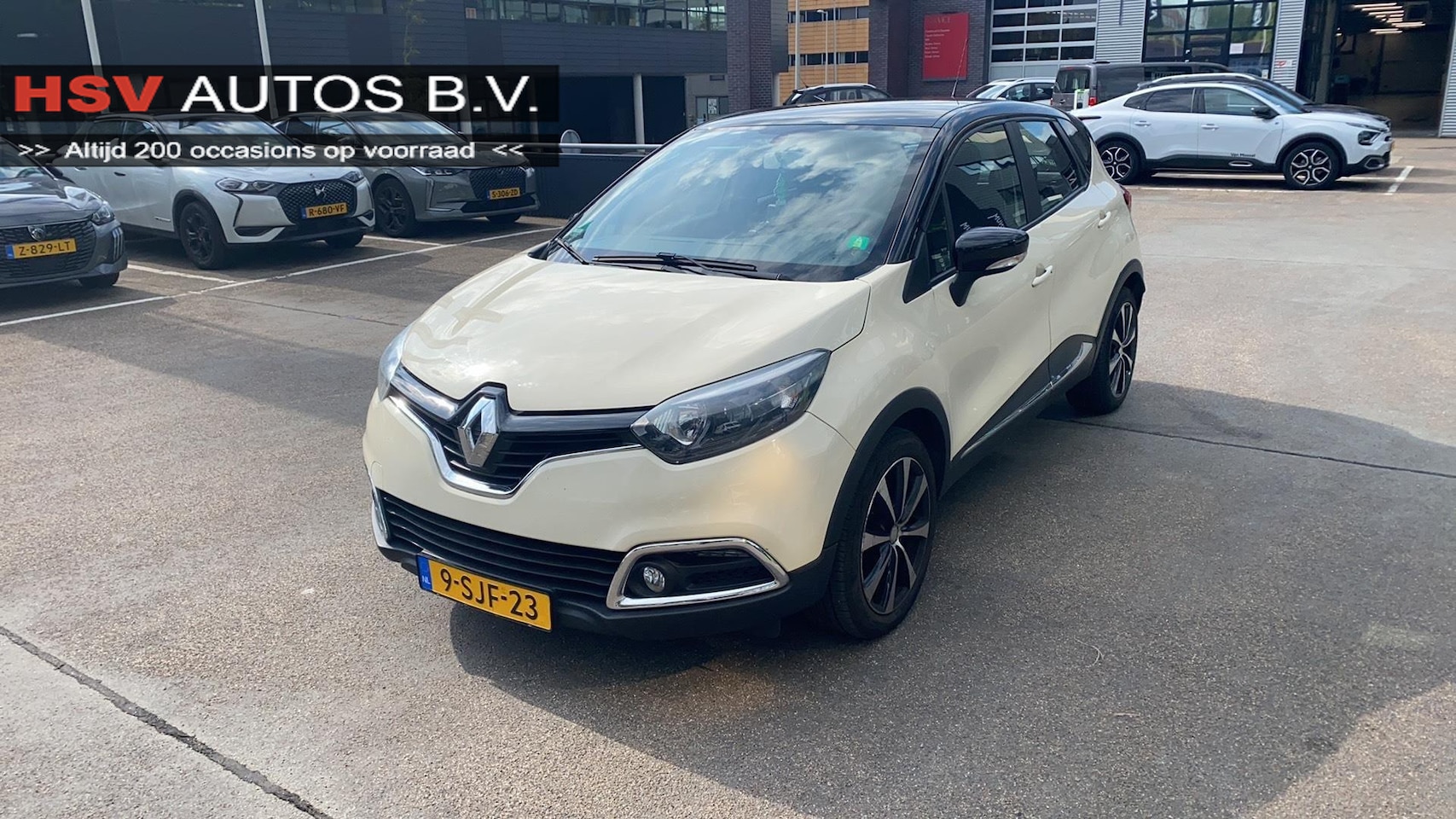 Renault Captur - 1.5 dCi Expression airco LM navi org NL - AutoWereld.nl