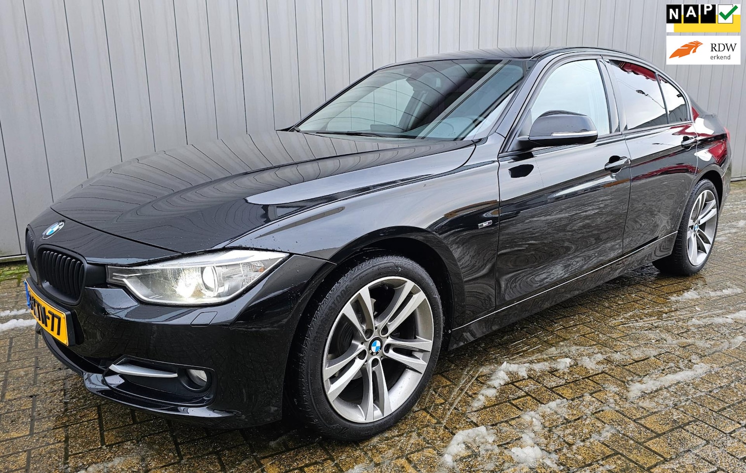 BMW 3-serie - 316i Sport 316i SPORT , High Executive Leder,Navi - AutoWereld.nl