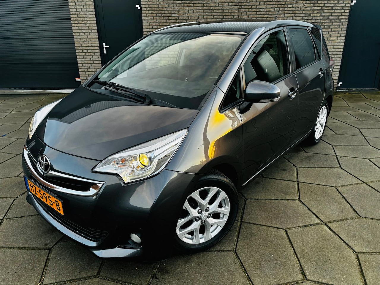 Toyota Verso S - 1.3 VVT-i Trend|AIRCO|HOGE Instap|veel ruimte en comfort| - AutoWereld.nl