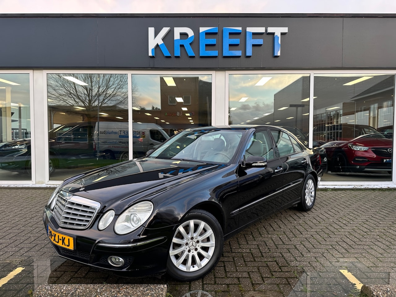 Mercedes-Benz E-klasse - 280 Elegance Topstaat - AutoWereld.nl