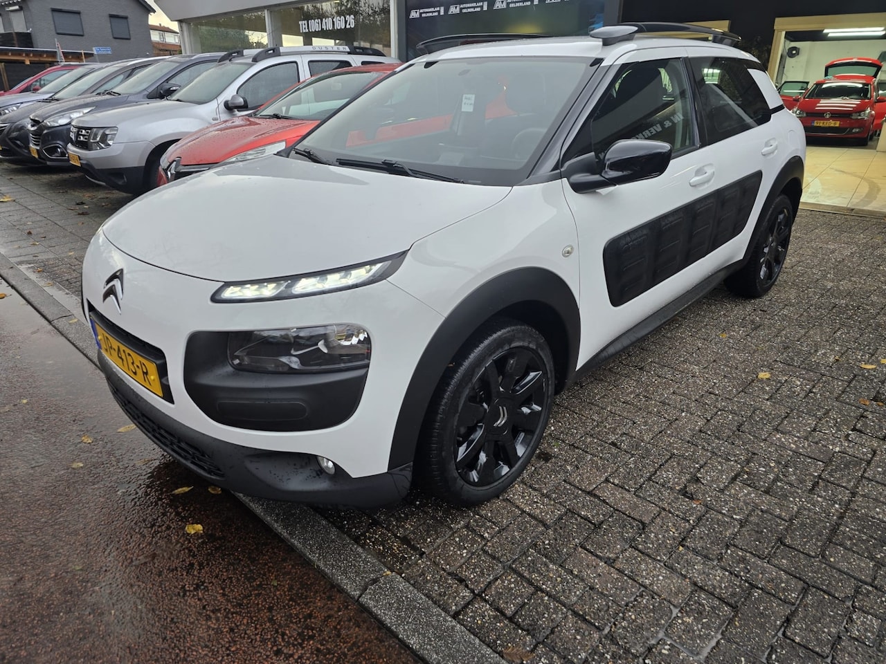 Citroën C4 Cactus - 1.2 PureTech Feel | AUTOMAAT | 2E EIGENAAR | 12 MND GARANTIE | PDC | CRUISE | NAVI | LMV | - AutoWereld.nl