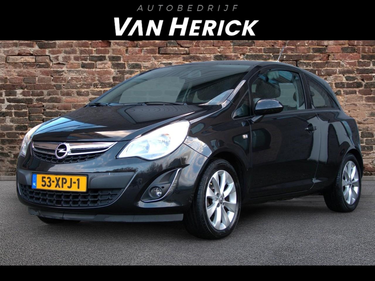 Opel Corsa - 1.4-16V Anniversary Edition | Cruise | Airco | NAP - AutoWereld.nl