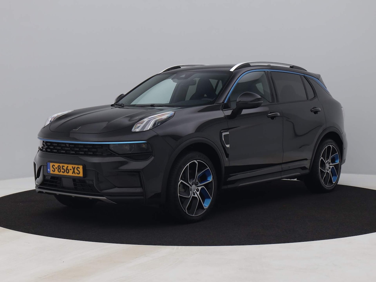 Lynk & Co 01 - 1.5 Plug-in Hybrid | 360° | ZWARTE HEMEL | NLD AUTO - AutoWereld.nl