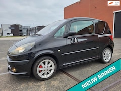 Peugeot 1007 - 1.6-16V Gentry AIRCO, navigatie AUTOMAAT