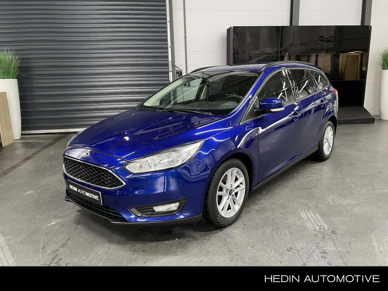 Ford Focus Wagon - 1.0 Lease Edition | Navi | All Season | pdc | - AutoWereld.nl