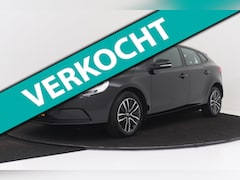 Volvo V40 - 1.5 T2 Polar+ | Org NL | Automaat | Stoelverwarming | Navigatie |