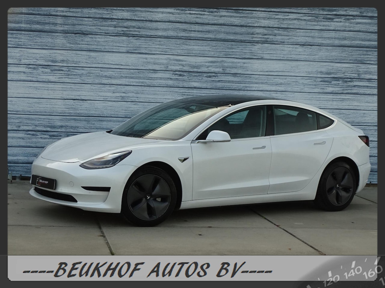 Tesla Model 3 - Standard RWD Plus Panoramadak Leer 360Cam Navi - AutoWereld.nl