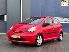 Toyota Aygo - 1.0-12V