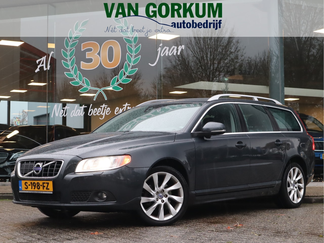 Volvo V70 - 2.0 T5 Summum AUT LPG G3 - AutoWereld.nl