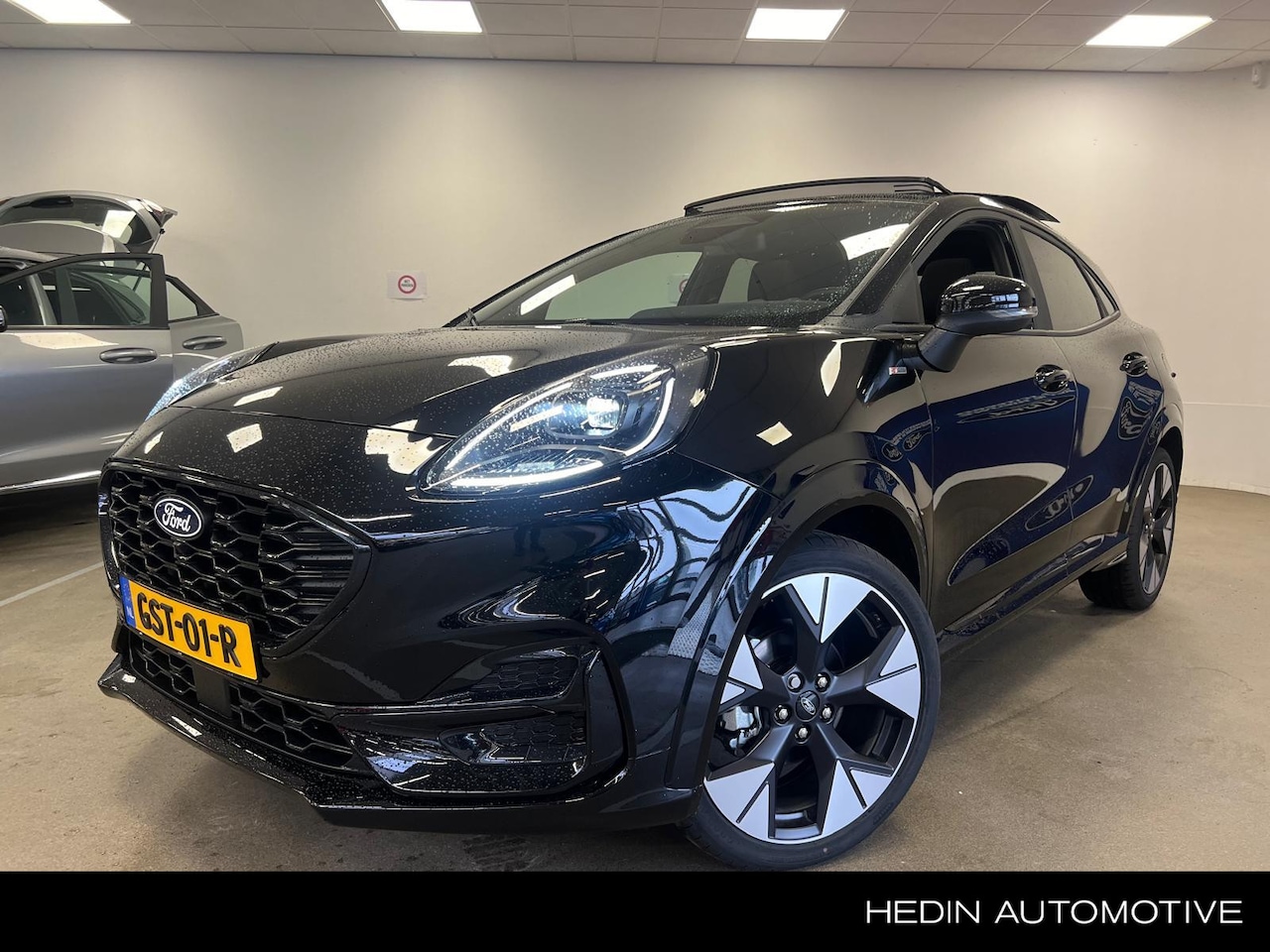 Ford Puma - 1.0 EcoBoost Hybrid ST-Line Automaat | Panorama dak | Winter Pack | 19 Inch | NIEUW MODEL - AutoWereld.nl