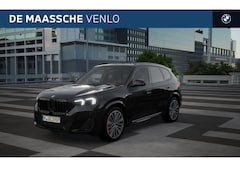 BMW X1 - xDrive23i High Executive M Sport Automaat / Panoramadak / Trekhaak / M Sportstoelen / Adap