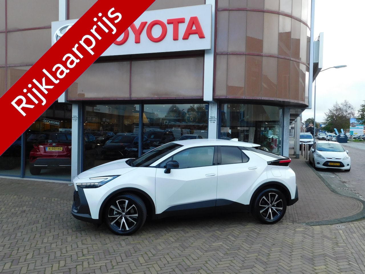 Toyota C-HR - 2.0 Plug-in Hybrid 220 First Edition - AutoWereld.nl