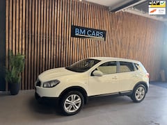 Nissan Qashqai - 1.6 Visia [bj 2010] Airco|Trkhaak|Navi