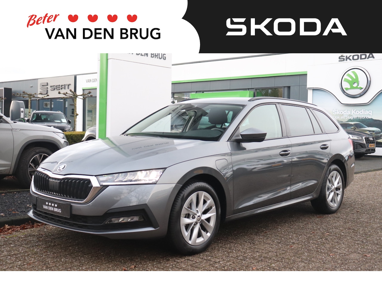 Skoda Octavia Combi - 1.4 TSI iV PHEV 204pk Ambition | Trekgewicht 1.500kg | Stoel- & stuurwielverwarming | Park - AutoWereld.nl