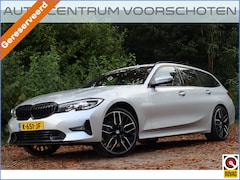 BMW 3-serie Touring - 318i Executive Edition | Camera | Trekhaak | Lederen bekleding |